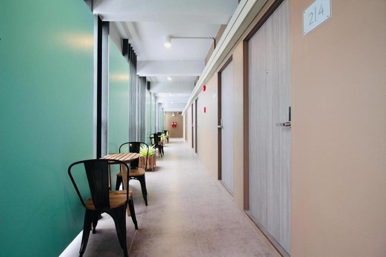 R 17 Living Hotel Bangkok Zewnętrze zdjęcie