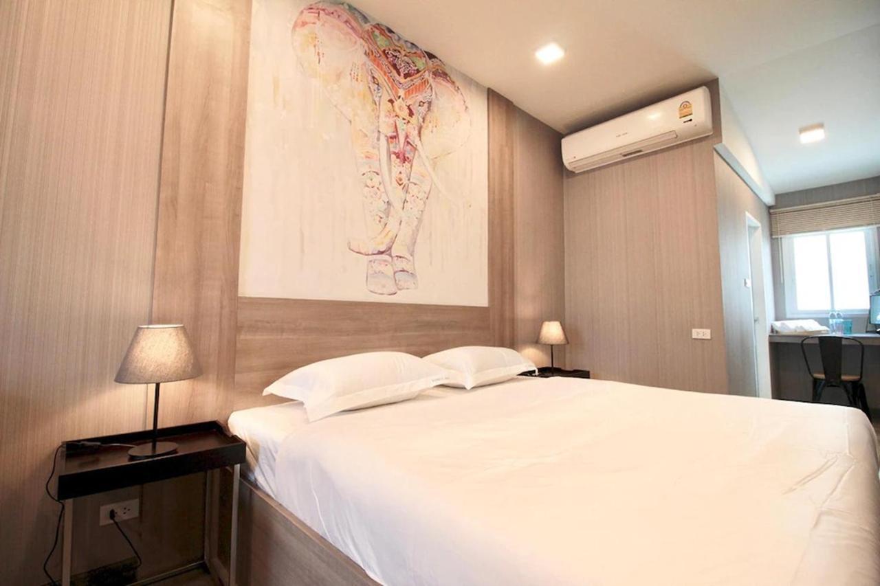 R 17 Living Hotel Bangkok Zewnętrze zdjęcie