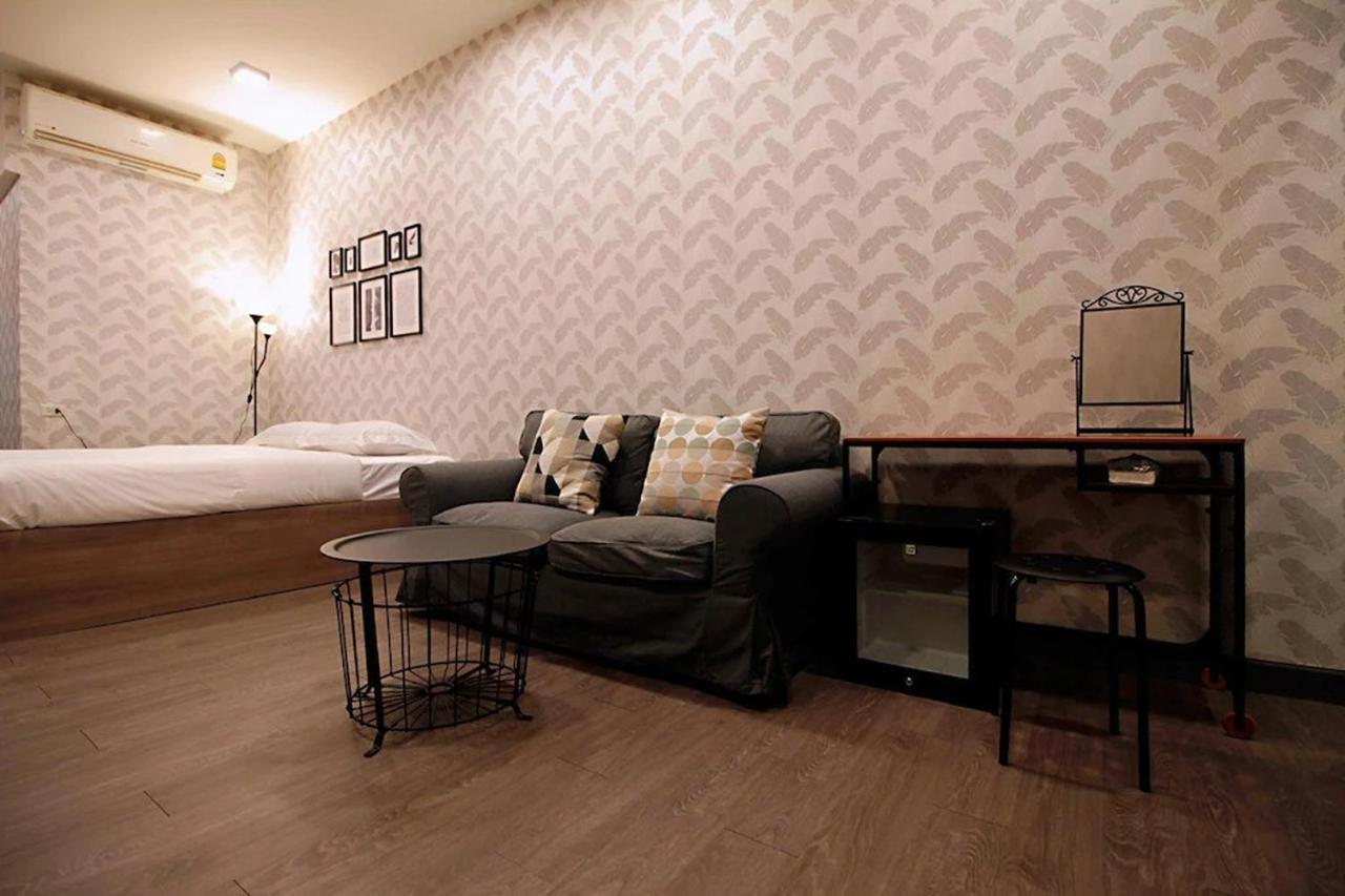 R 17 Living Hotel Bangkok Zewnętrze zdjęcie